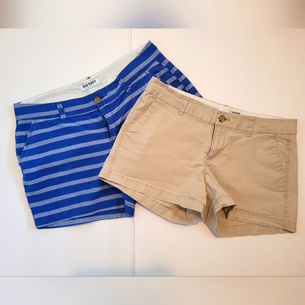 Old Navy Set of 2 Women's Shorts Size 6 Blue & Khaki